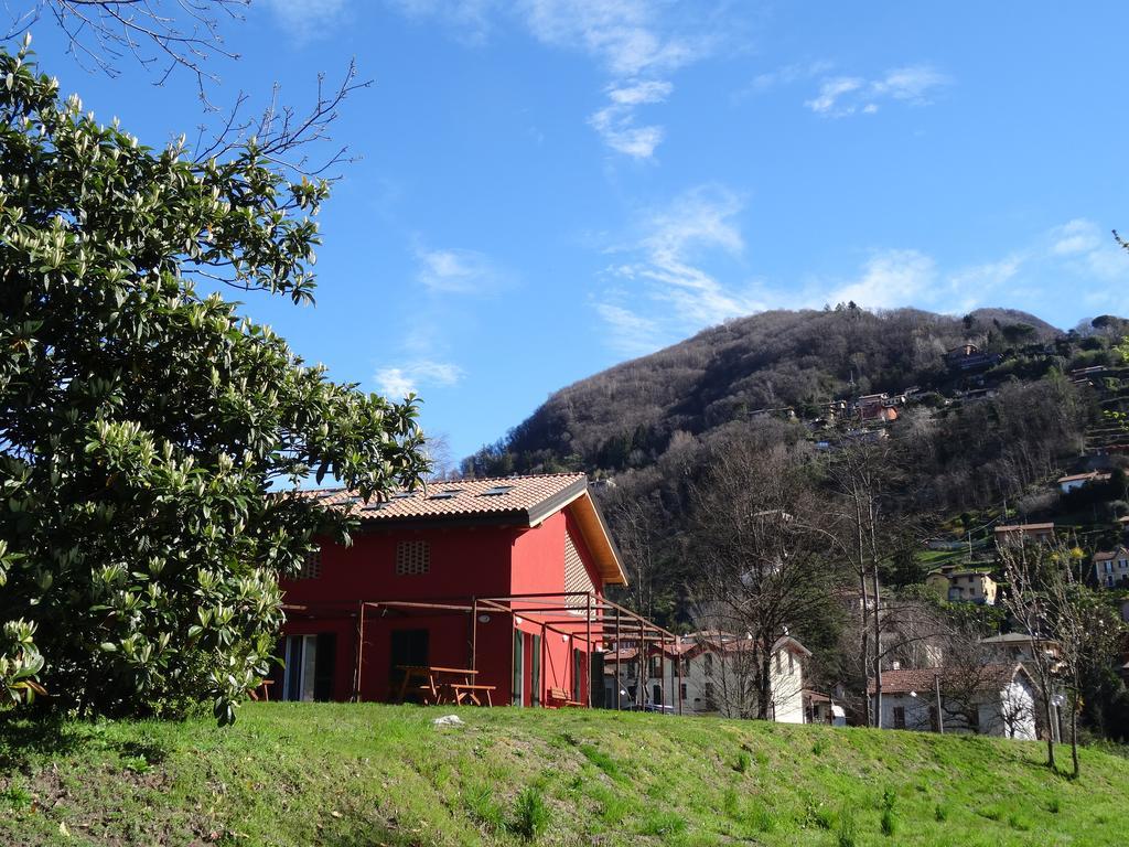 Ostello Casa Rossa Лавено-Момбелло Экстерьер фото