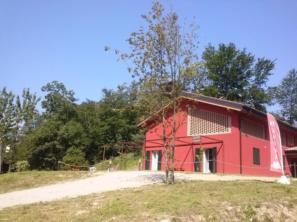 Ostello Casa Rossa Лавено-Момбелло Экстерьер фото